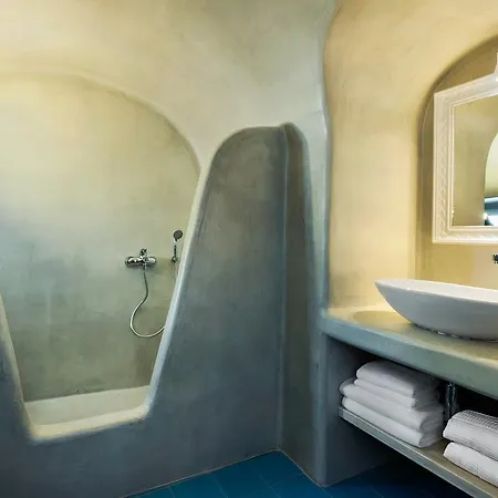 Irini - Adults Only Hotel
