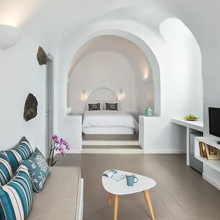 Irini - Adults Only 4* Fira (Santorini)