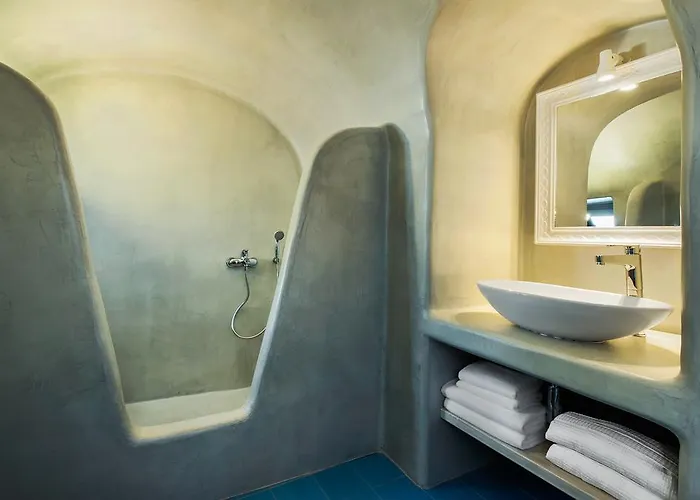 Irini - Adults Only Hotel