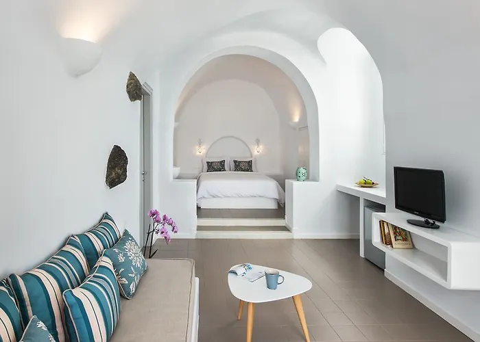 Irini - Adults Only 4* Firá